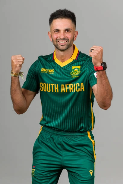 Keshav Maharaj